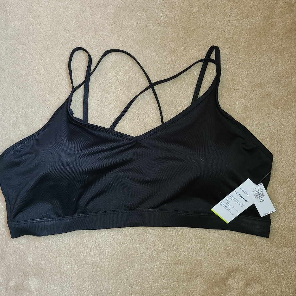 Sports bra